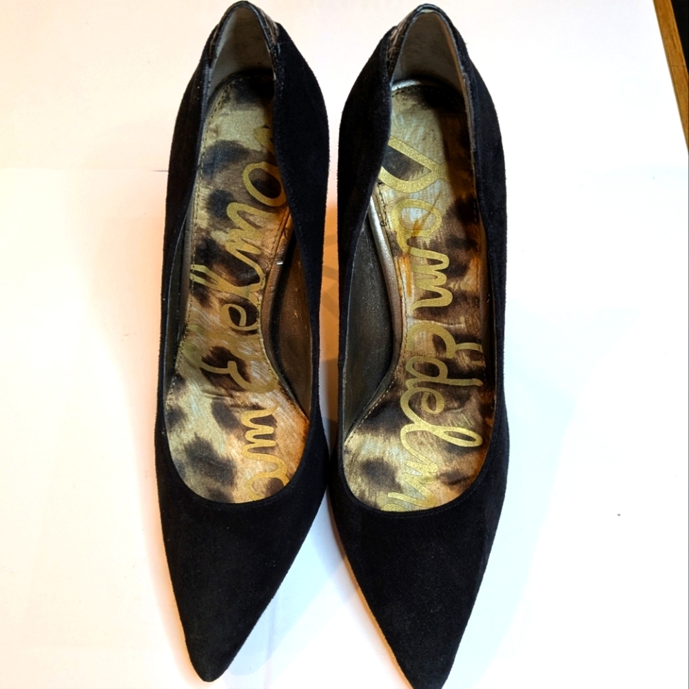 Sam Edelman Black Suede Pump with Metal/Chrome Heel Accent, Womens 6M/Heel 2.5in